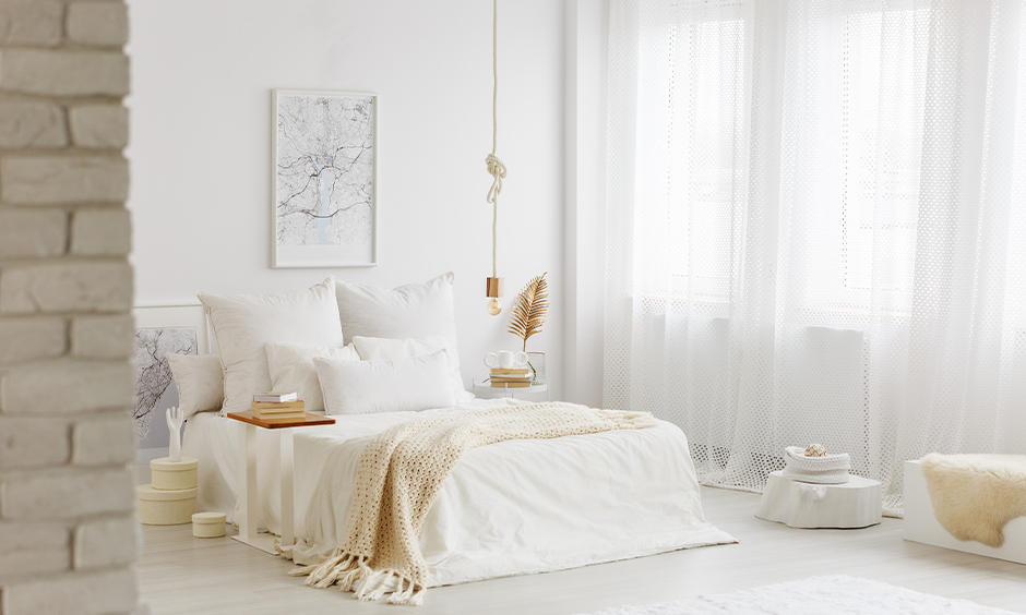 Tips For Decorating Bright White Bedroom Curtains